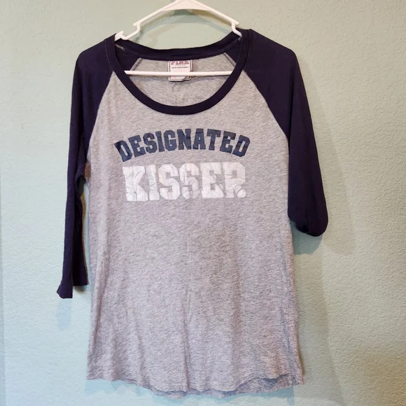 Victoria Secret Pink MLB New York Yankees Baseball T Shirt Kisser Holo Sz Large - Picture 2 of 8